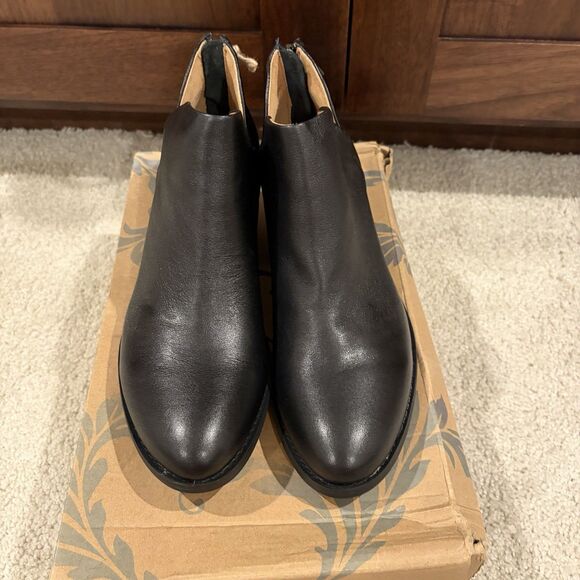 New Sofft Womens Angelica Black Leather Ankle Boots Sz 9 EU 40 Wet Weather Proof - Picture 3 of 11